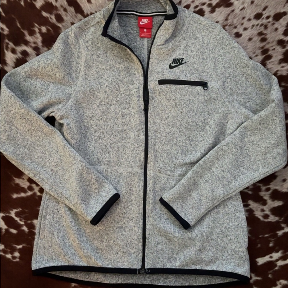 Women's Nike full zip jacket